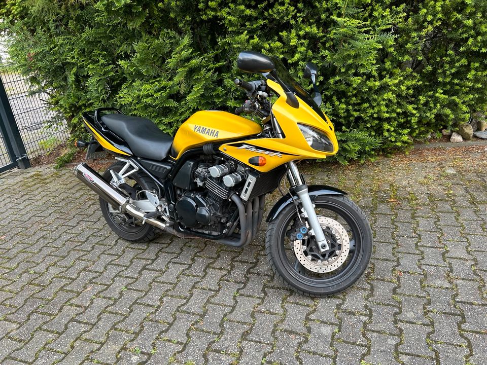 Yamaha fzs 600 Fazer in Viersen