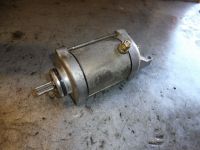 Suzuki GSX 1400 Anlasser Starter Mitsuba SM-13 2004 WVBN Sachsen-Anhalt - Zabakuck Vorschau