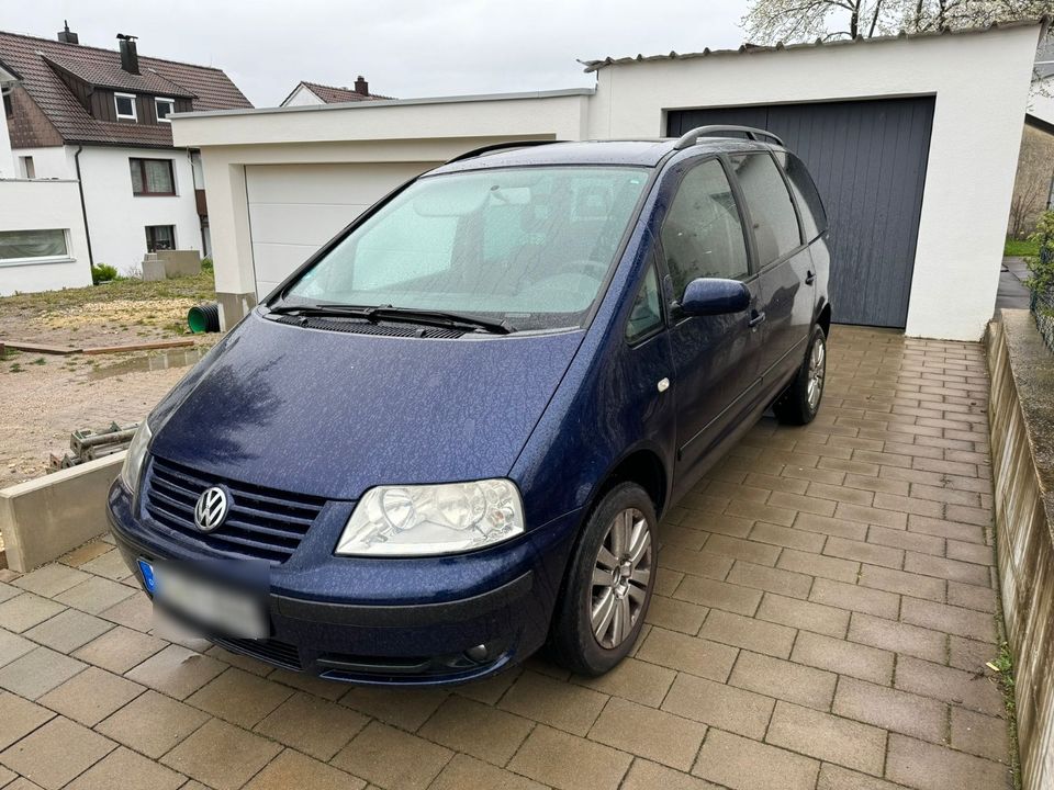 VW Sharan 1.9 TDI Family AHK ohne TÜV in Heubach