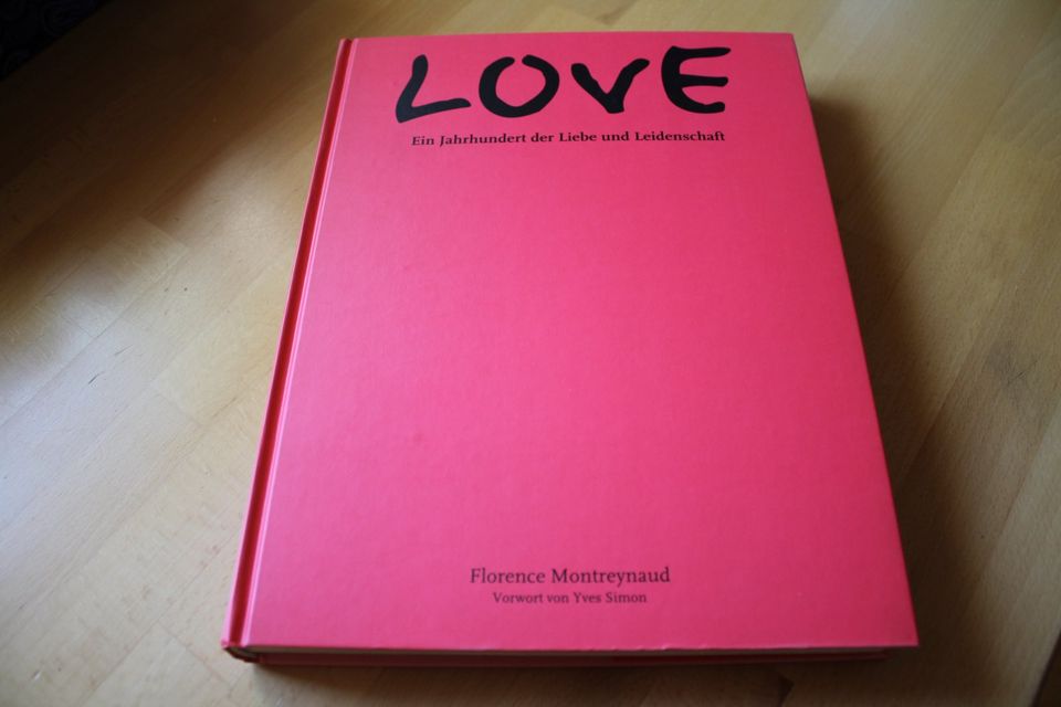 Gebundenes Buch großer Bildband LOVE Florence Montreynaud in Landshut