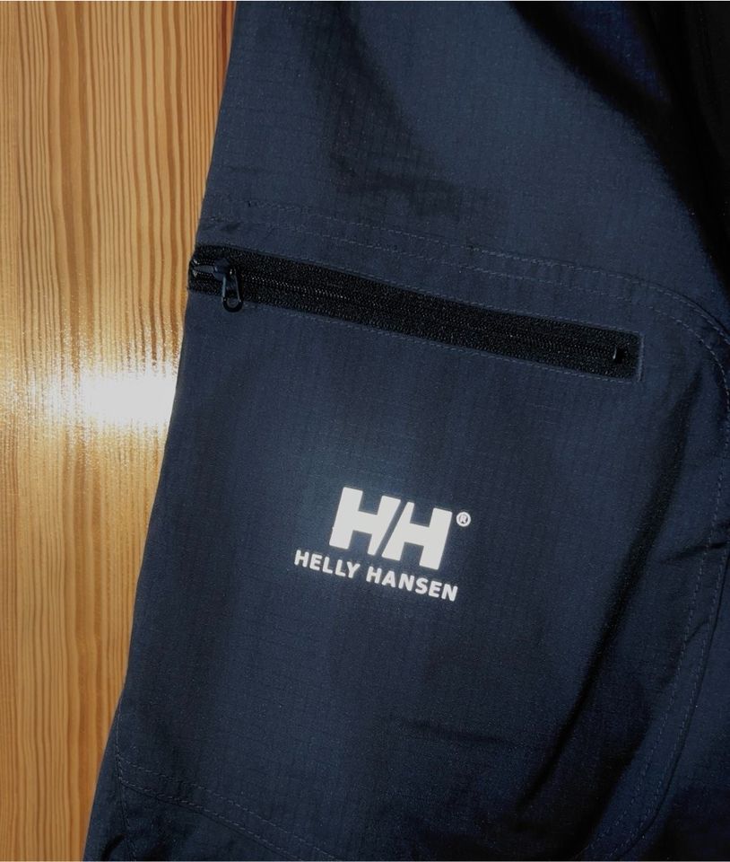 Helly Hansen Men Verglas Micro Shell Outdoor Pants in Size S in Berlin