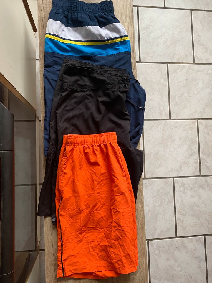 Ich verkaufe Männershorts in Krefeld