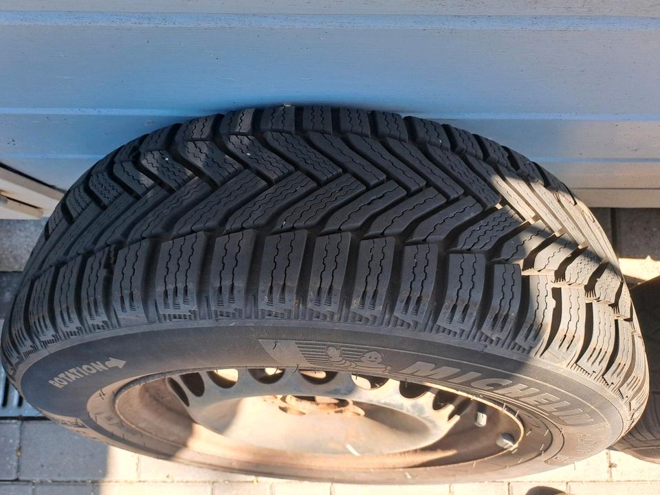 Winterreifen 195/65 R 15 T  2x2 in Eddelak