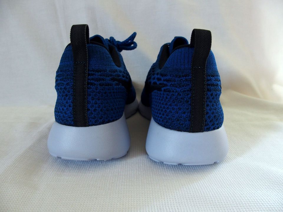 WMNS Nike Roshe One Flyknit GAME ROYAL Sneaker blau Gr. 40,5 US 9 in Köln