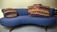 Zweiteiliges Designer Sofa blau mit farbigen Stickapplikationen Bayern - Pegnitz Vorschau