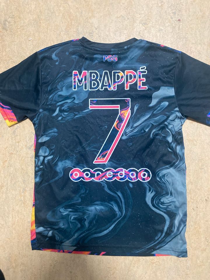 PSG Kylian Mbappé Trikot in Bielefeld