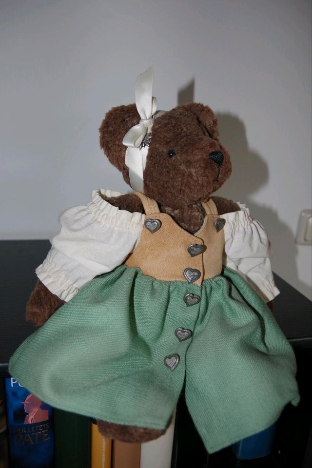 SAMMLER TEDDYBÄREN 100% Handarbeit in Velden