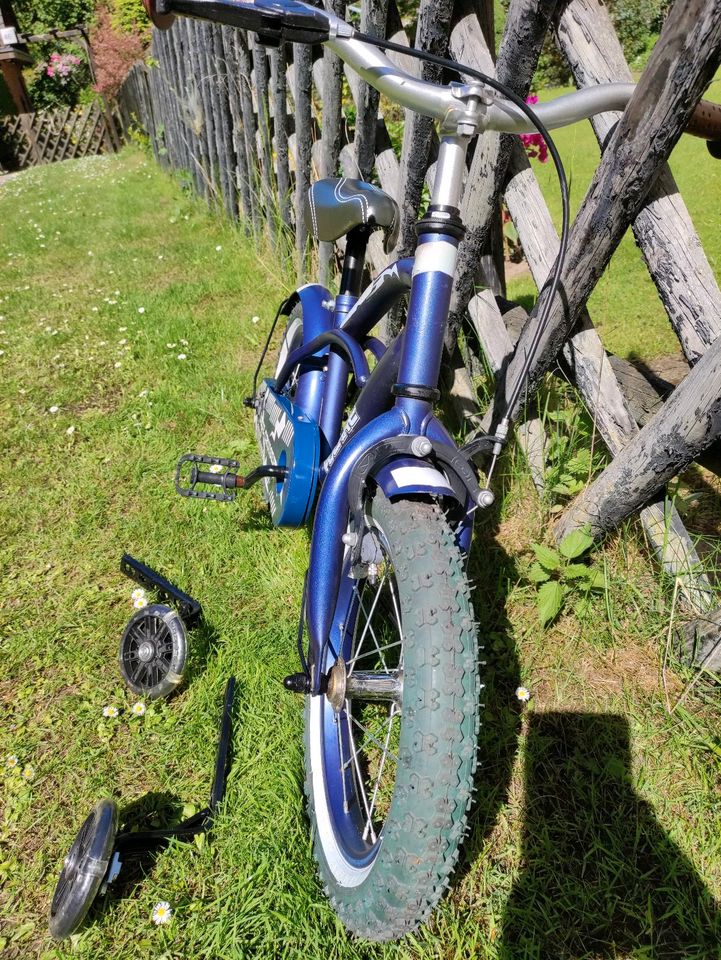 Kinderfahrrad 14", inkl. Stützräder in Berlin