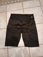 kurze Hose von Puma Gr. XL Hessen - Nüsttal Vorschau