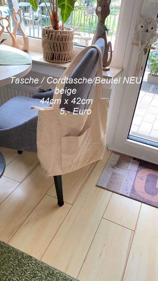 8 Taschen/Beutel/Umhängetaschen/Stoffbeutel NEU in Düren