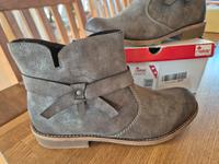 Rieker Stiefeletten NEU  braun taupe Stiefel Gt. 41 Nordrhein-Westfalen - Niederzier Vorschau