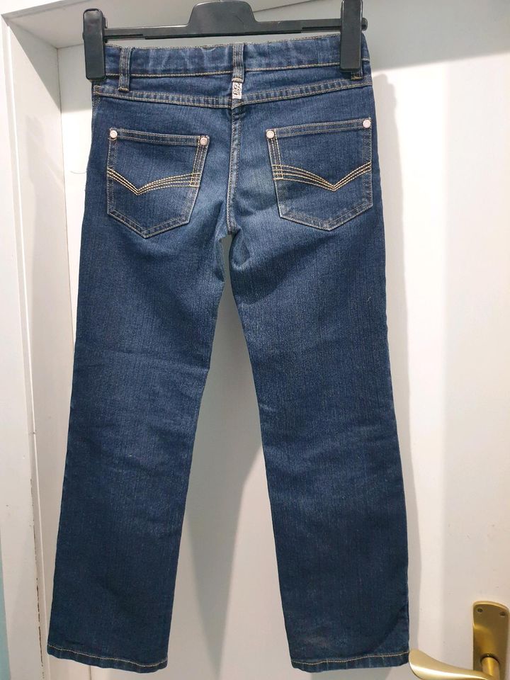 Mädchen Hose Jeans in Gr.146 von Tschibo in Bielefeld