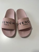 Givenchy Badelatschen / Badesandalen in 39 Stuttgart - Stuttgart-Süd Vorschau