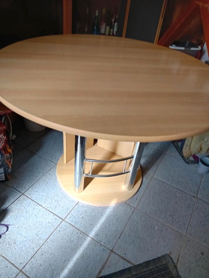 Verkaufe  6 Stühle mit Tisch in Boitzenburger Land