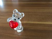 Swarovski Kristall Figur Kris Bär ein Herz für dich, liebe Bayern - Petting Vorschau