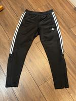 Adidas jogginghose wie neu gr s Bayern - Rosenheim Vorschau