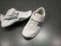 Tennis schuhe, Sportschuhe,  Hallenschuhe  gr 32 Artengo 7€ Nordrhein-Westfalen - Herten Vorschau