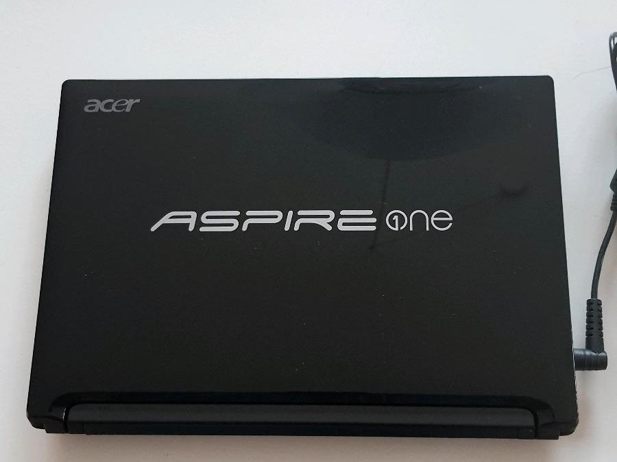 Acer Aspire One POVE6 in Erlenbach