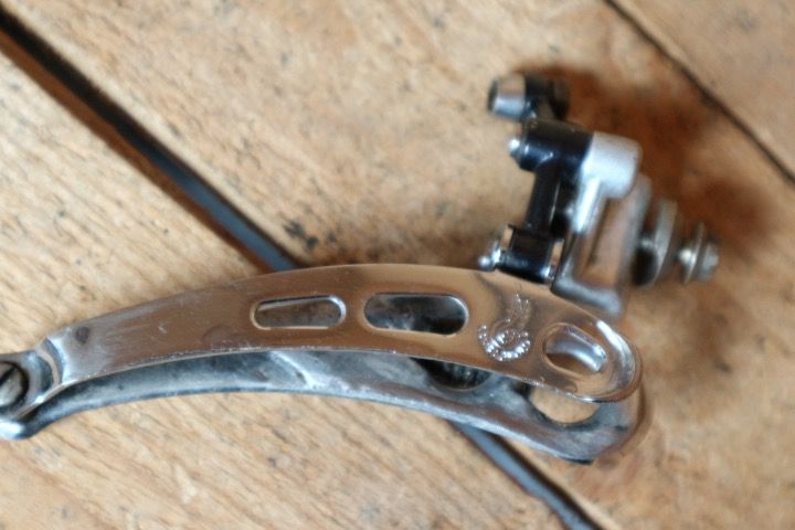 Campagnolo Super Record Rennrad-Umwerfer, 2-fach mit Schelle in Hamburg