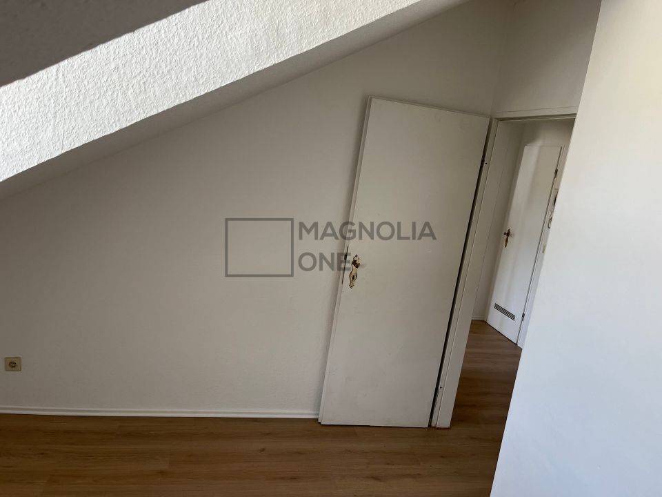 Ruhige 2-Zimmer Dachgeschoss Wohnung in Wuppertal