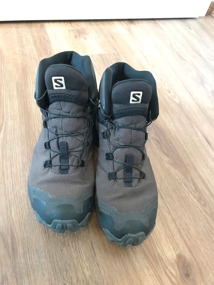 Salomon Wanderschuhe Gr. 40 neuwertig GoreTex in Pocking