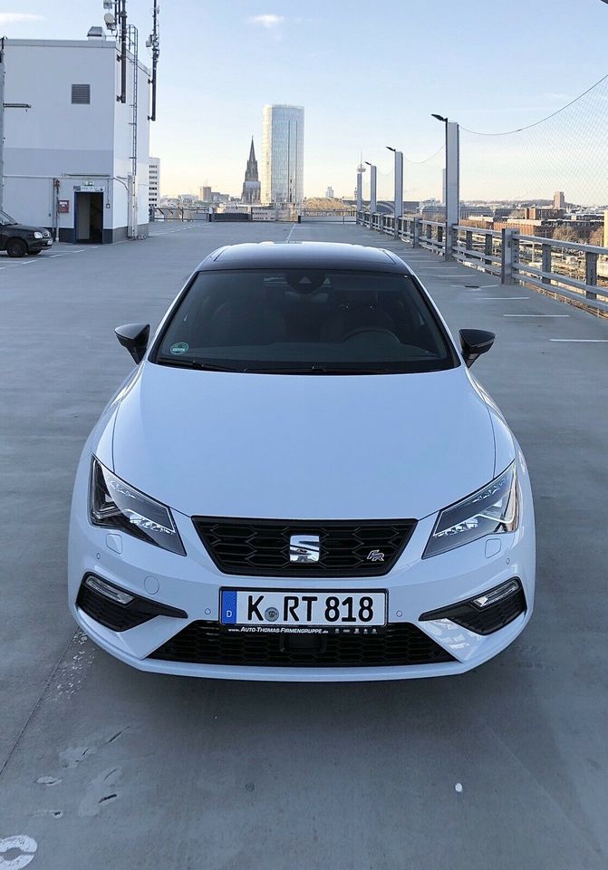 Auto mieten/ Seat Leon FR/ Automatik/ Autovermietung/ Rent Time in Köln