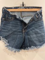 Jeansshorts *Clockhouse* Gr. 36 Hessen - Rotenburg Vorschau