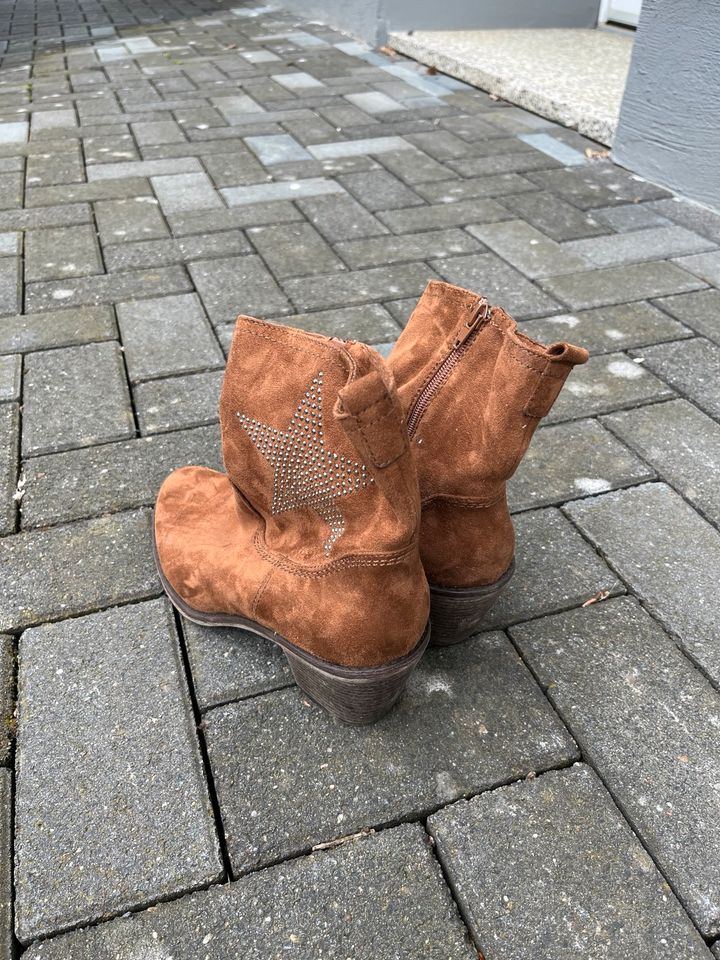 Graceland Wildleder Stiefel in Gummersbach