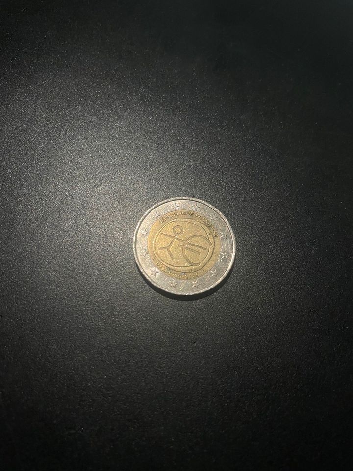 2 Euro Münze Strichmännchen Frankreich in Ingolstadt