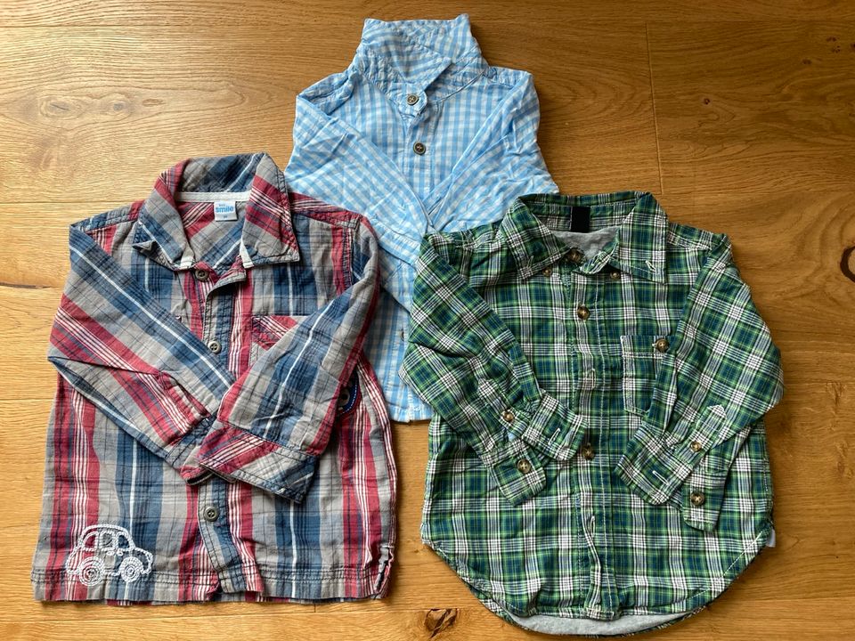 Kleidungspaket Gr. 80 Shirts Jacken (Topomini, Staccato) in Salzkotten