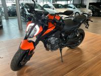 KTM 890 DUKE 1.Hd./WENIG KM./TÜV Niedersachsen - Emstek Vorschau