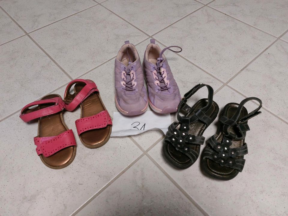 ❤️ 3 Paar Schuhe Gr. 31 ❤️ Sneaker und Sandalen für Mädchen in Mörlenbach