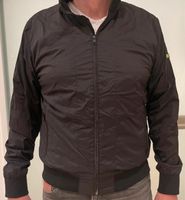 Superdry Jacke schwarz/ gelb Nordrhein-Westfalen - Raesfeld Vorschau