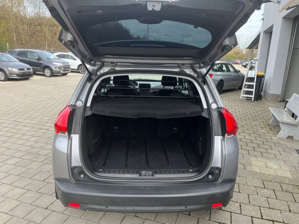 Peugeot 2008 Active in Schwalbach