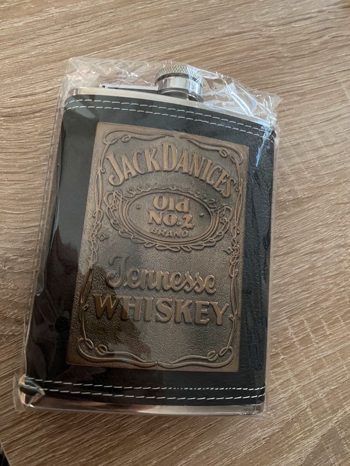 Jack Daniels Flachmann in Ehingen (Donau)