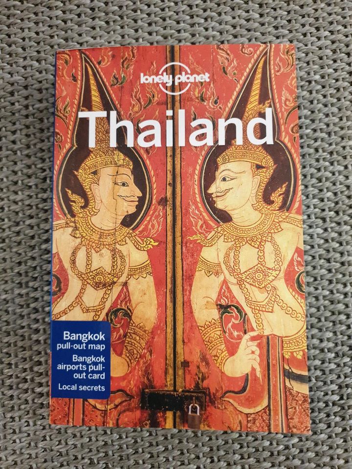 NEW THAILAND lonely planet tourist travel guide in Balingen