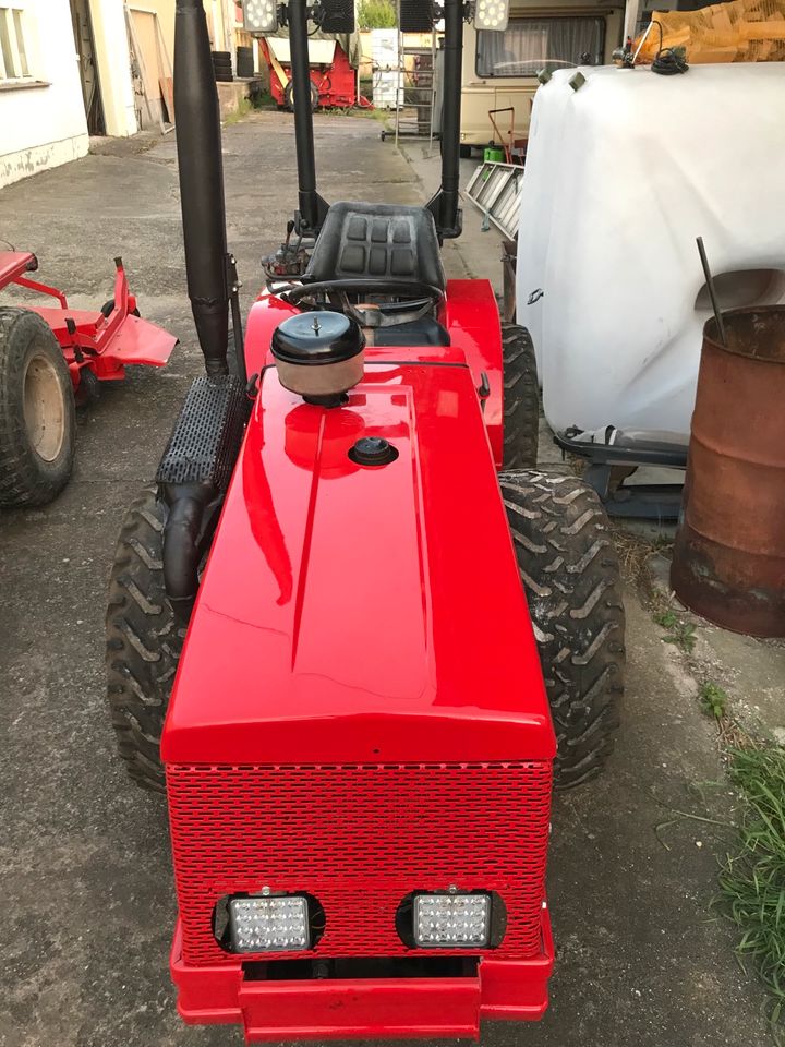 Antonio Carraro Supertigre 4800 in Weischütz