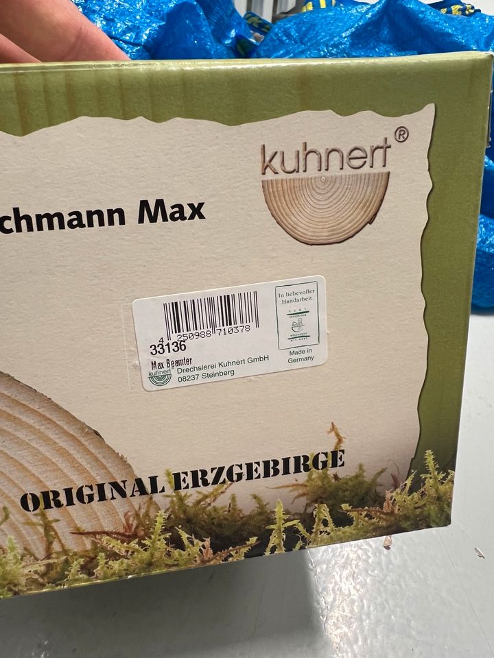 Kuhnert Räuchermann Max Beamter in Dresden