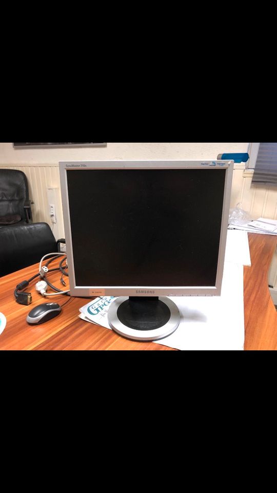 Samsung SyncMaster 710N Type GH17LS 17” LCD PC Monitor in Düsseldorf