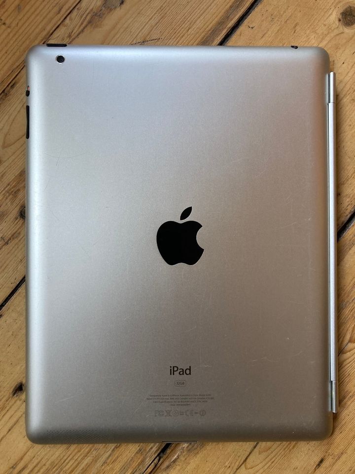 Apple iPad 2 (Modell A1395), 32GB, WiFi in Recklinghausen