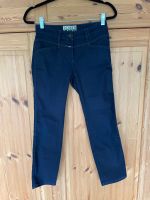 wie NEU! Closed Jeans Pedal Pusher, dunkelblau, Gr. 34 (It. 40) Nordrhein-Westfalen - Gelsenkirchen Vorschau