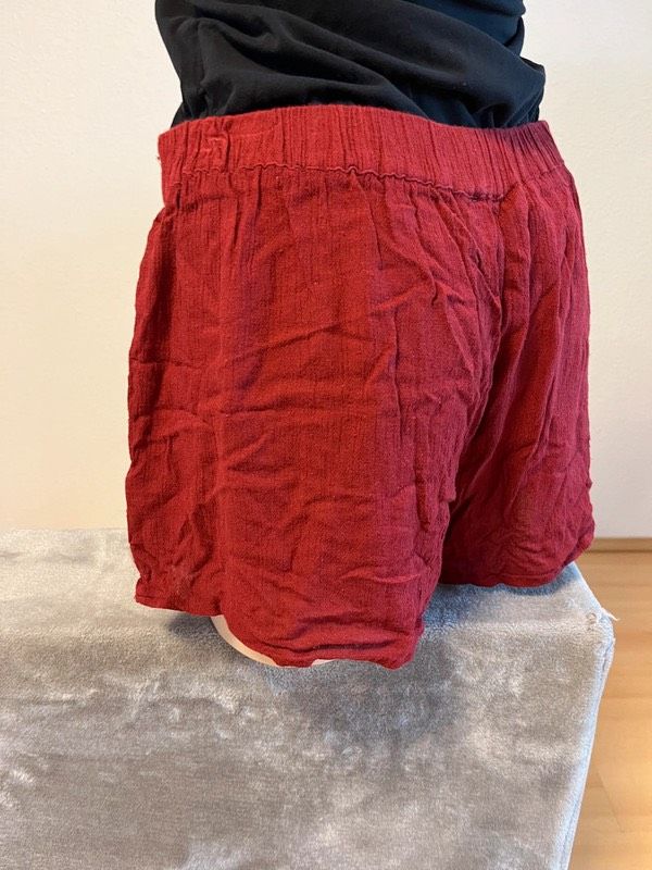 PRIMARK SHORTS KURZE HOSE 38 m Bordeaux rot hot pants y2k retro in Aichtal