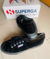 Superga  Sneaker NEUWERTIG Größe 38 Niedersachsen - Garbsen Vorschau