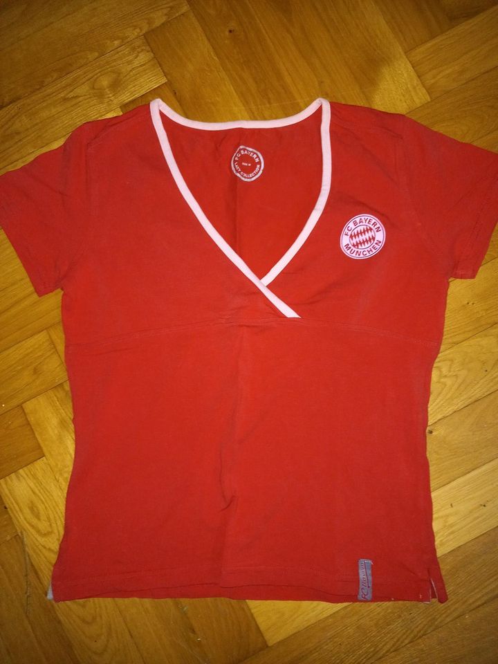 Shirt FC Bayern Lady Collection Größe M rot in Bamberg