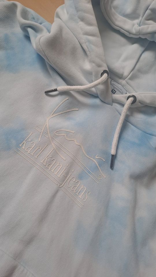 Karl Kani Hoodie Kapuzen Pullover Gr. M, hellblau, sehr gepflegt in Dresden