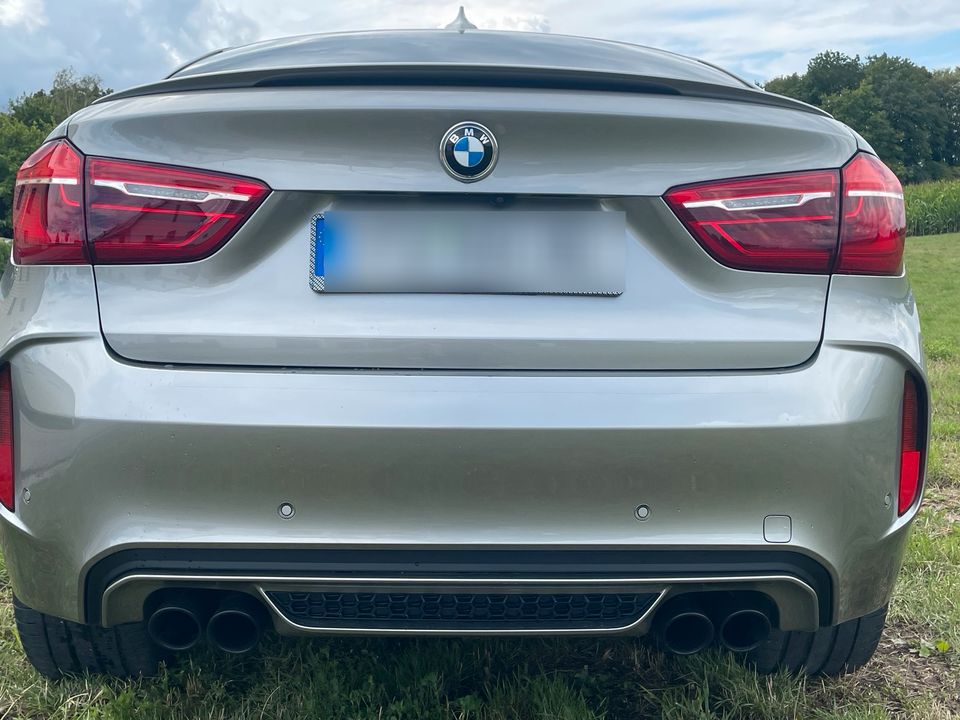 BMW X6 M Donington Grau Metallic in Freising
