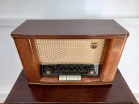 Vintage Radio 50er Röhrenradio Philips Jupiter 54 Holzgehäuse München - Sendling Vorschau