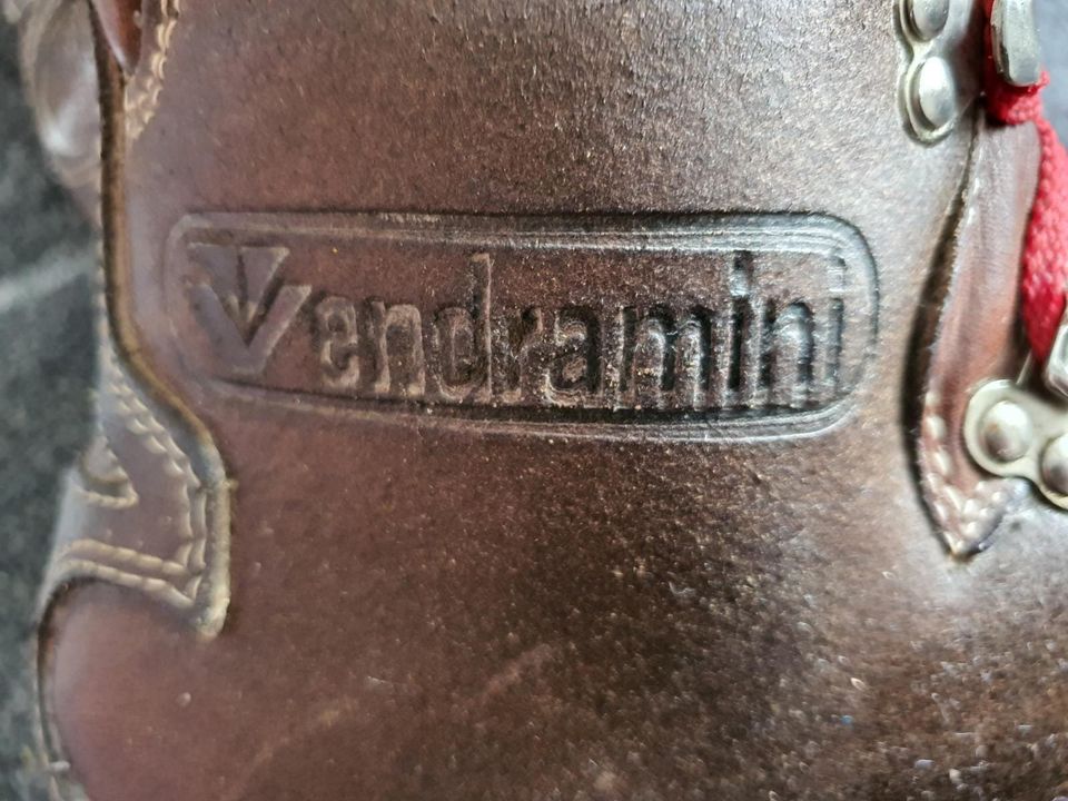 zünftige Vendramini Leder Bergstiefel true vintage Gr. 39 neu in Landshut