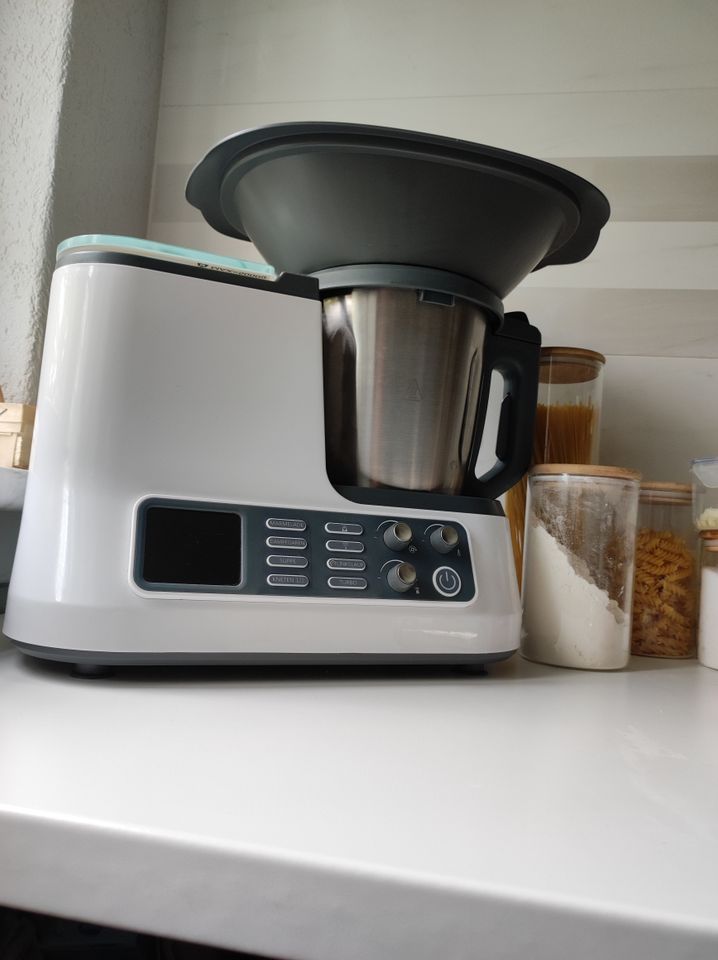 Küchenmaschine Quigg (Wie Thermomix) in Panketal