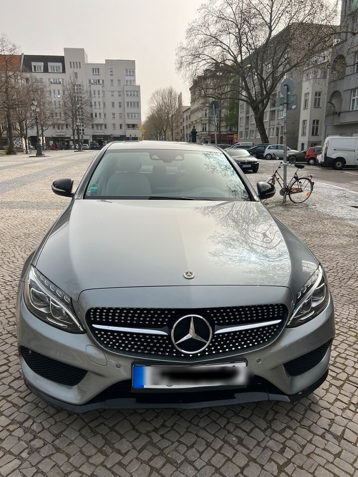 Mercedes Benz C Klasse W205 C 220D TÜV NEU ! Head up Kamera in Berlin